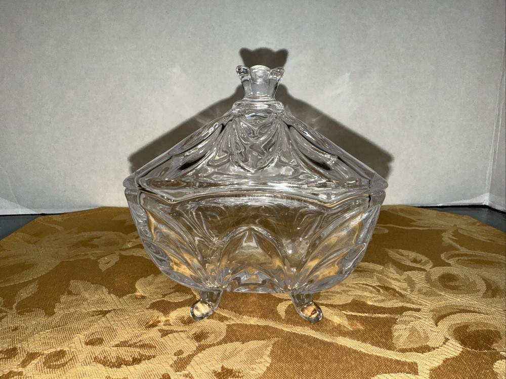 Shannon Godinger Handcrafted Bohemian Crystal Candy Dish with Lid and 4 Footed Base