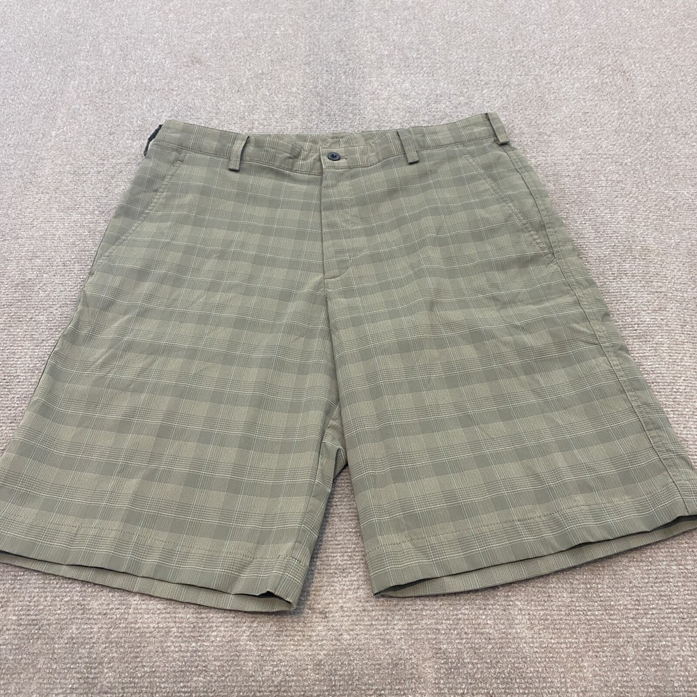 Nike Golf Shorts Mens 32 Green Plaid Dri Fit Flat Front Stretch Golfer Outdoor