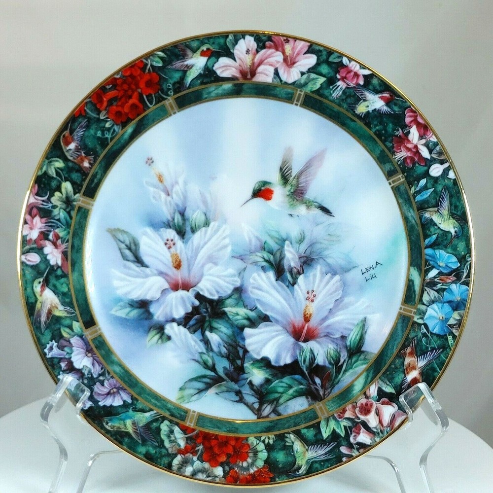 Vintage 1992 Lena Liu Ruby Throated Hummingbird Collector Plate by Bradford Exchange
