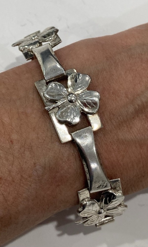 Vintage Four Leaf Clover Sterling Silver 925 Bracelet 7 inches long 15.9 Grams