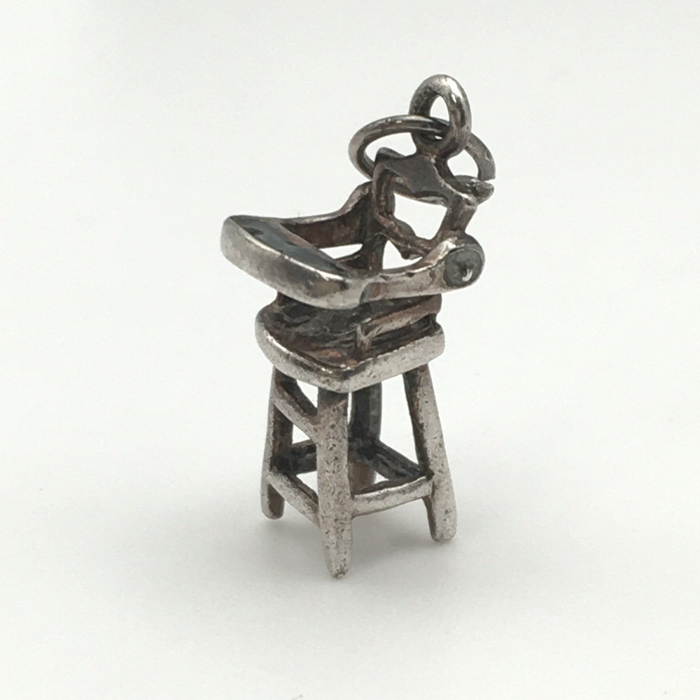 Vintage Sterling Silver JEZLAINE Tiny Baby High Chair Charm Marked 925 1.1g #21