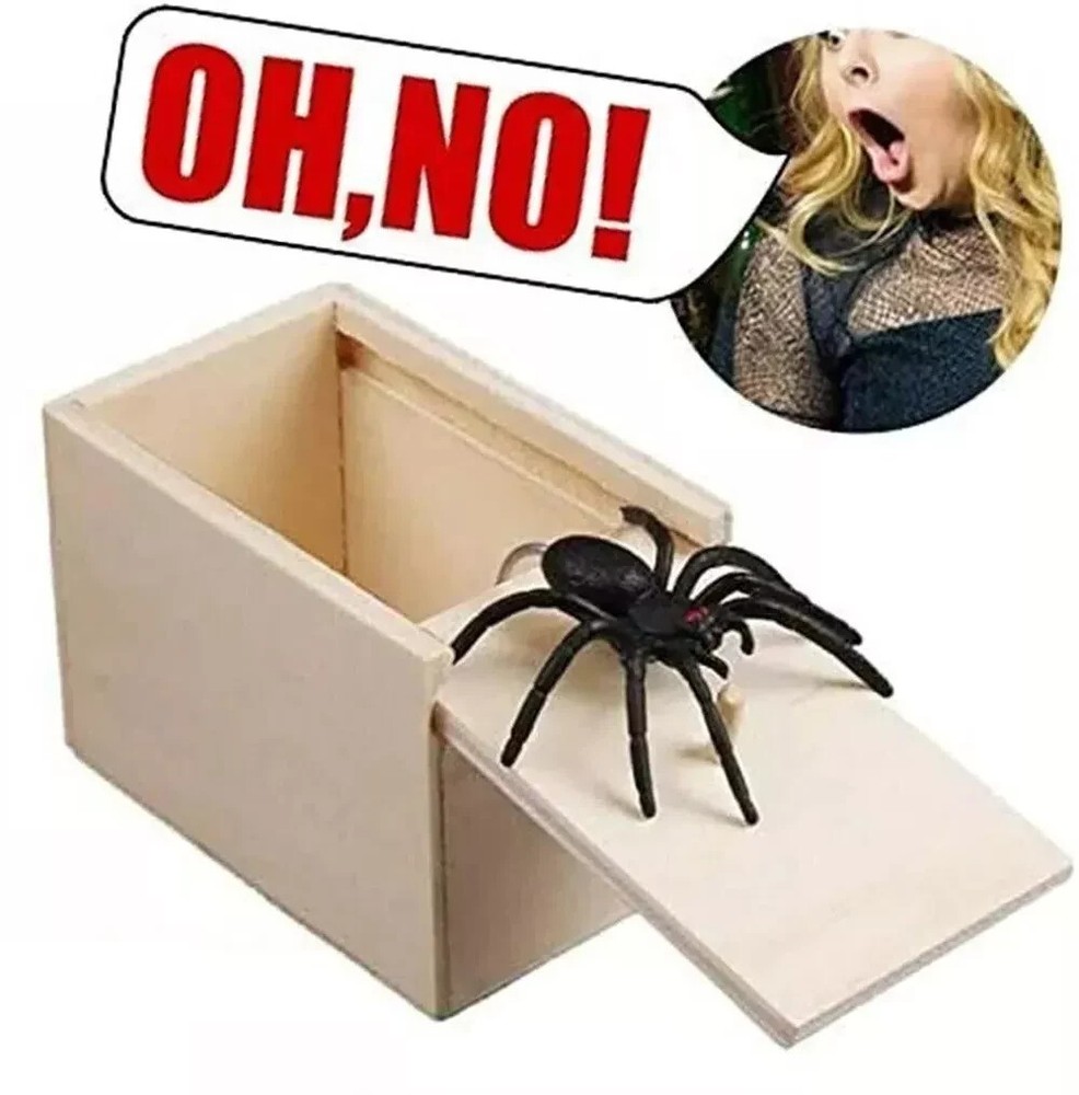 Wooden Prank Spider Scare Box Hidden in Case Trick Play Joke Scarebox Gag Toy