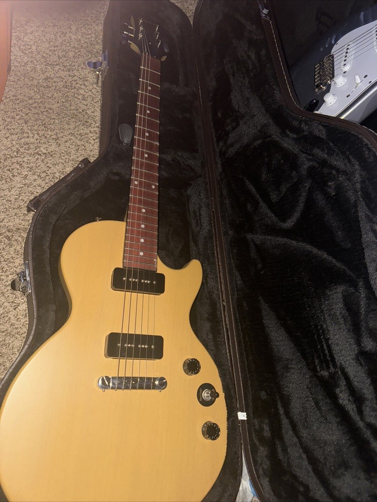 Epiphone Les Paul Special P90 WITH Hardshell Case!