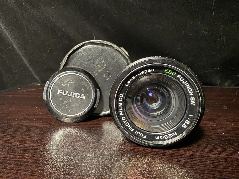 Fuji EBC Fujinon SW 28mm f/3.5 wide angle M42 Lens 9546