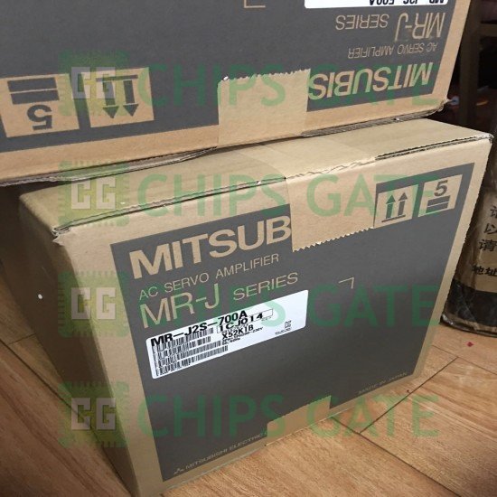1PCS NEW MR-J2S-700A MITSUBISHI AC SERVO DRIVE MRJ2S700A