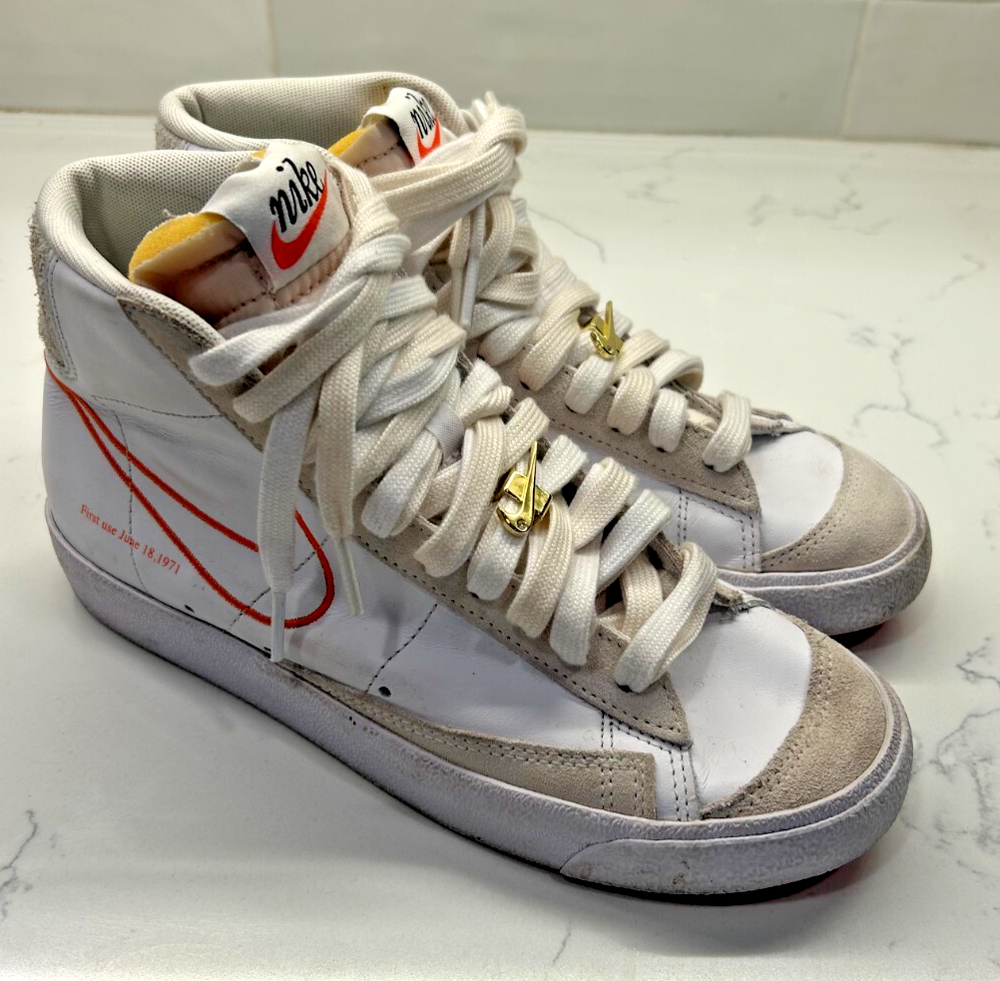 Nike Blazer Mid 77 SE High Top Sneakers in White for Women Size 7