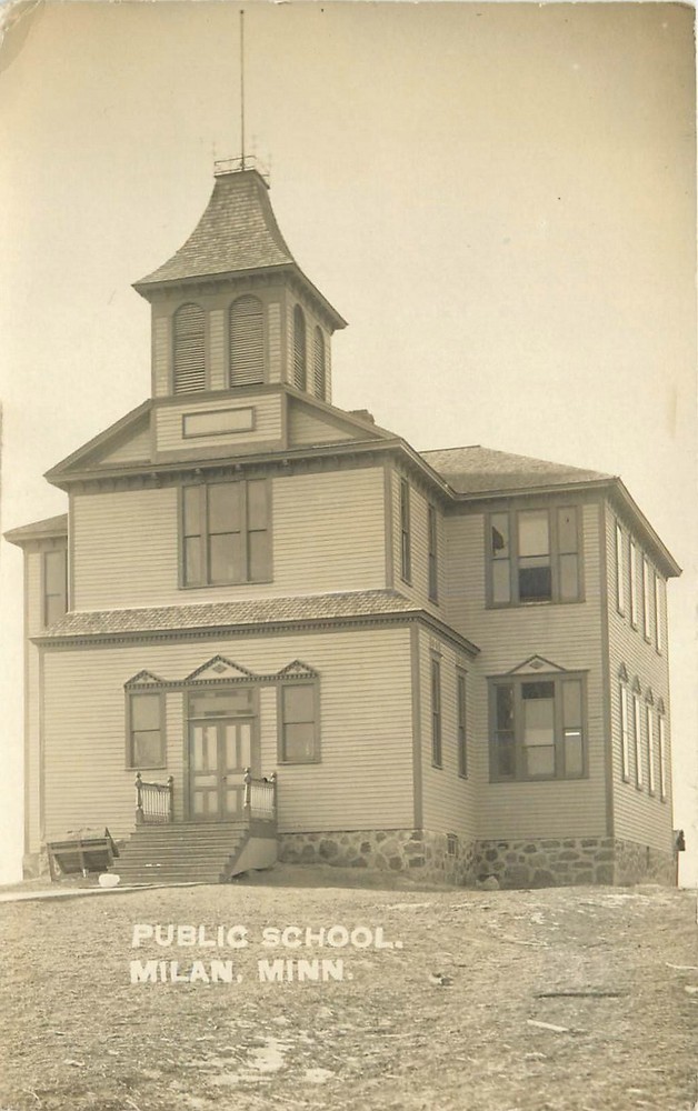 c1910 Milan Minnesota Public School occupation RPPC Postcard 25-9197