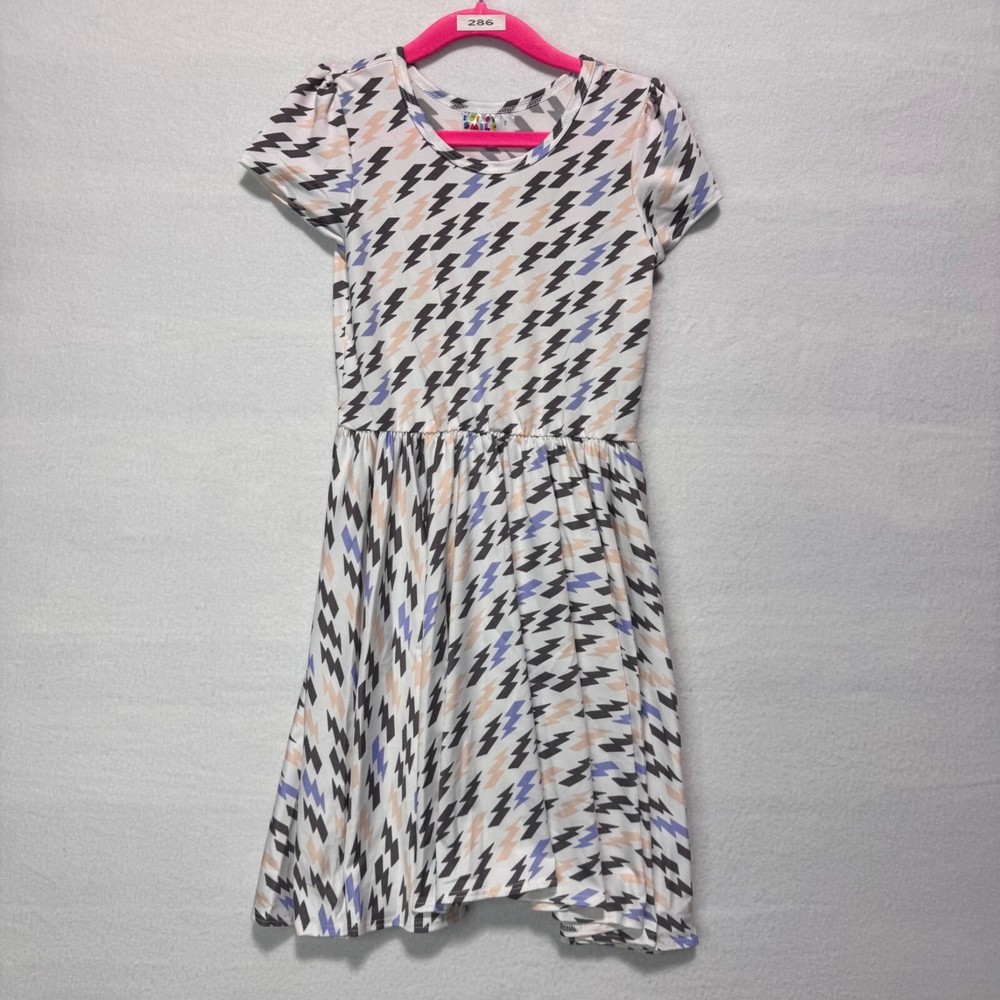 Trendy Girls Size 7 Short Sleeve Dot Dot Smile Dress NWT