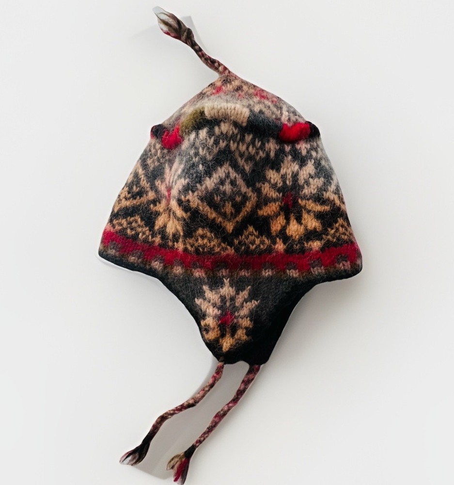 Newari Icelandic Design Nepal 100% Wool Fleece Lined Earflap Beanie Hat Handknit