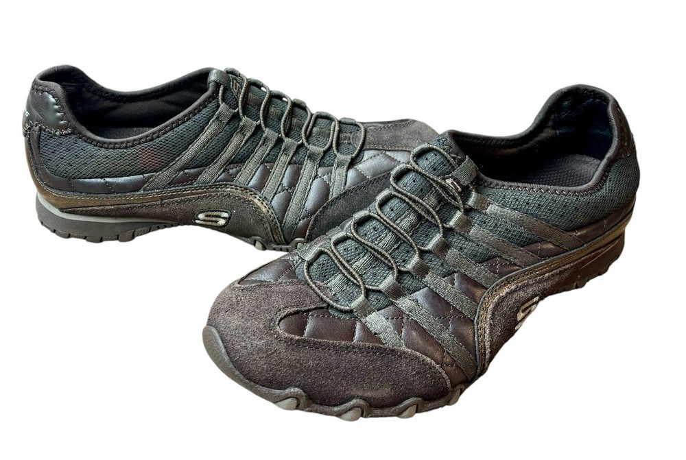 Skechers 21374 Women’s Chocolate Brown Slip On Athletic Shoes Size 7 READ