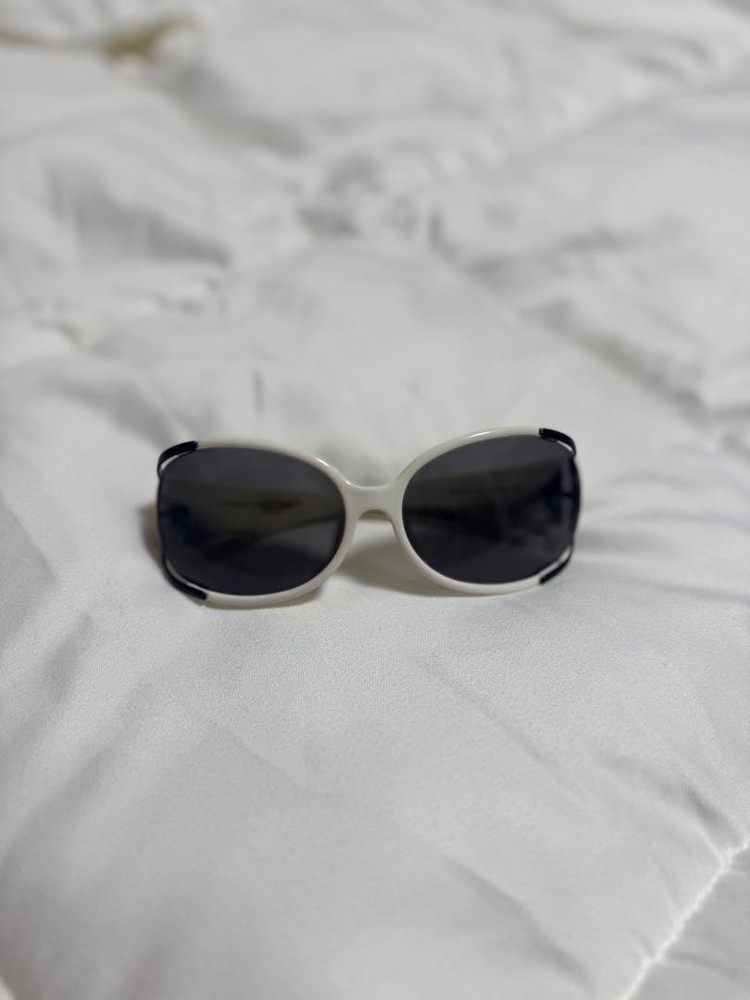 Fendi Black White Geometric Sunglasses Dark Gray Lenses Preowned