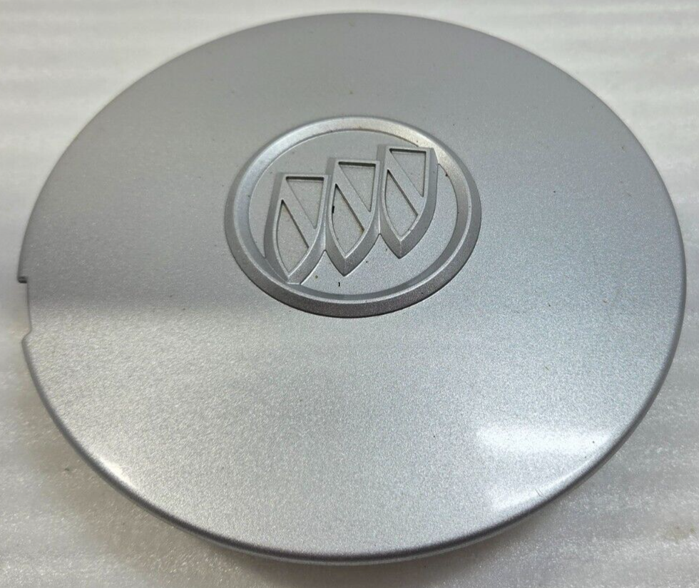 2005-2009 Buick Allure LaCrosse Silver OEM Wheel Center Cap P/N 9594285