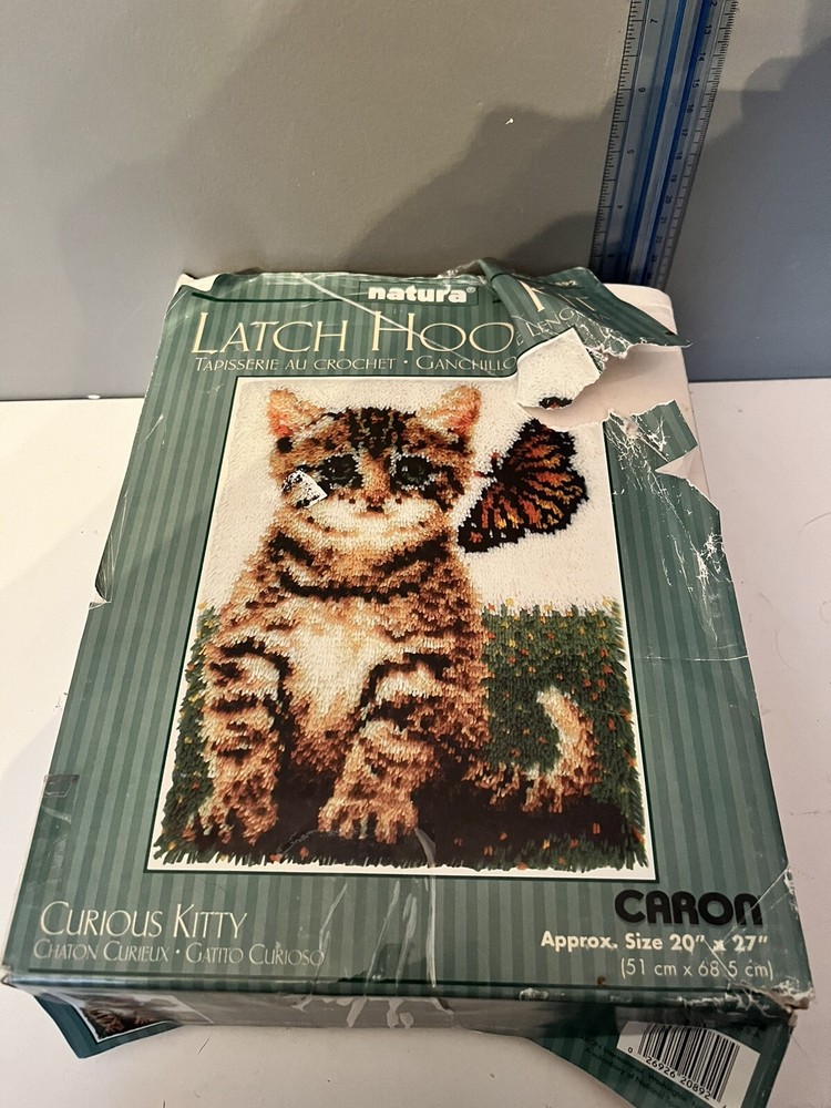 CARON Latch Hook Kit 12