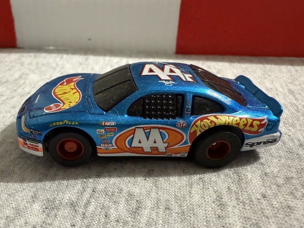 Kyle Petty Tyco Hot Wheels 44 NASCAR Slot Car Collectible Race Toy  