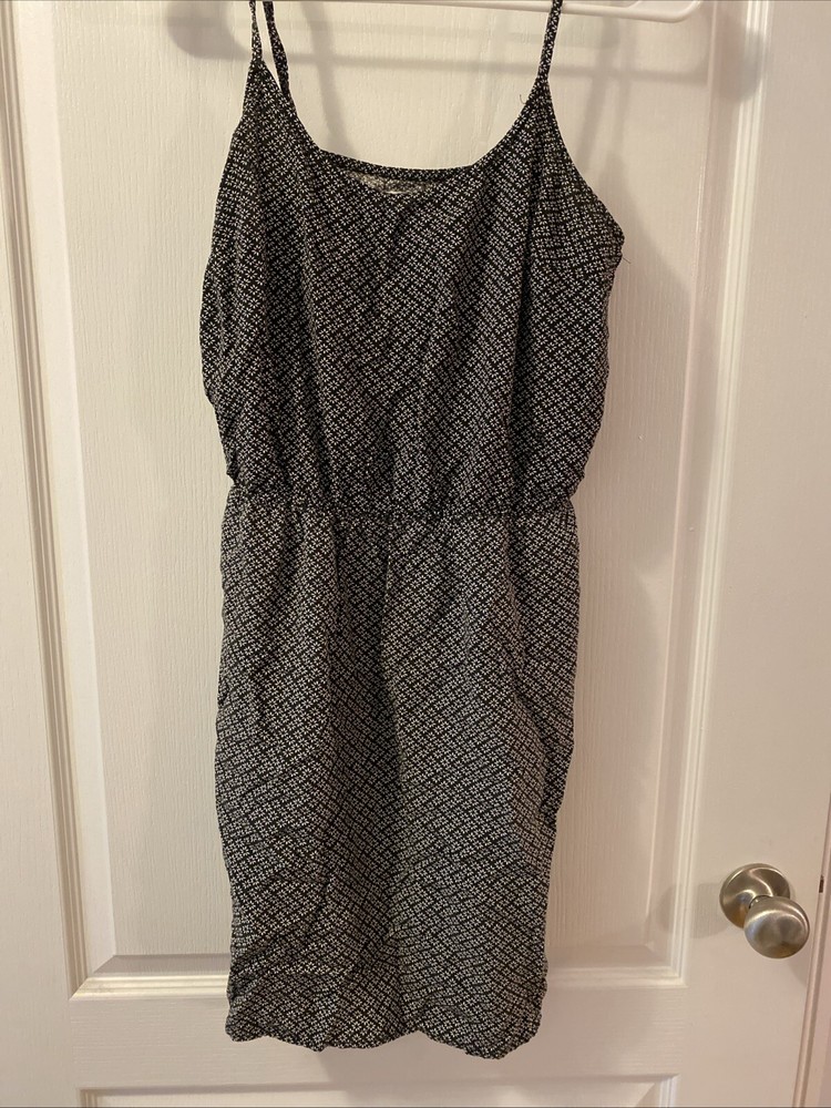 Old Navy Black And White Short Sleeveless Dress