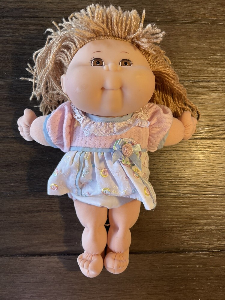 1995 Mattel Cabbage Patch Kids 13 Inch Collectible Doll