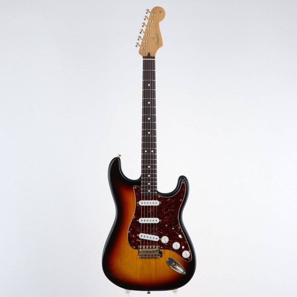 Fender Deluxe Players Stratocaster 2004 3 Color Sunburst