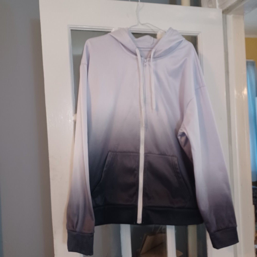 Unbranded Ombre Hoodie  XL Black to silver New W/O  tags