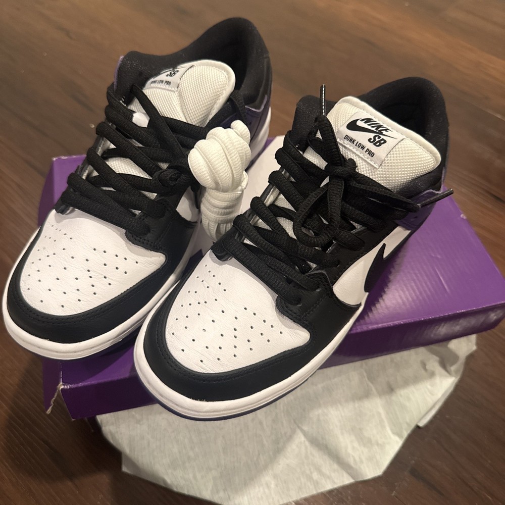Size 9 - Nike Dunk SB Low Court Purple