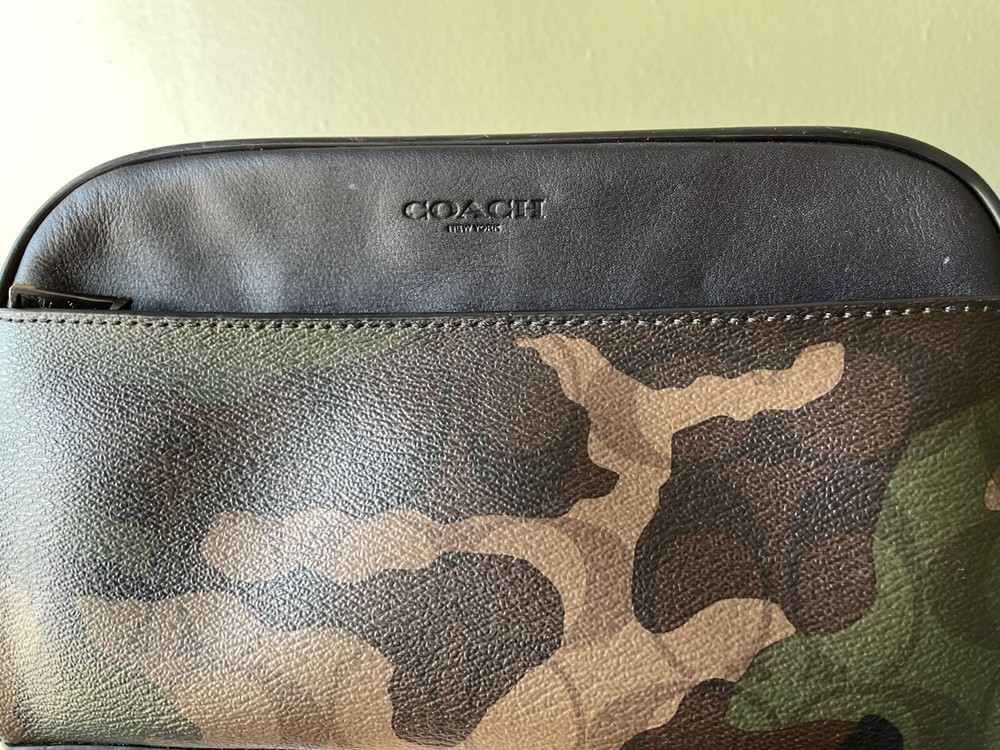 Coach Small Travel Kit Camo Print CM034 Signature Canvas Dopp Bag Toiletry Green