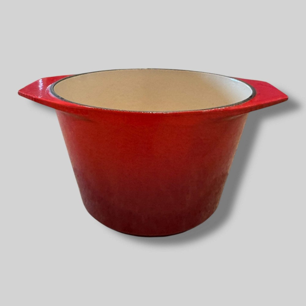 Le Creuset 1.75 Qt Cast Iron Fondue Pot Gently Used Excellent Condition