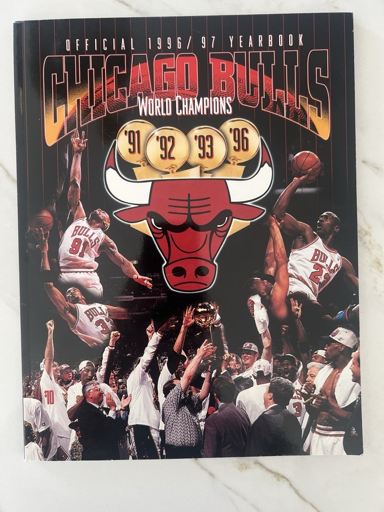 1996-97 Chicago Bulls World Champions Yearbook Michael Jordan Rodman Pippen
