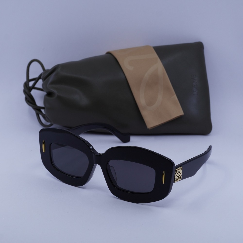 Loewe LW40114F 01A Shiny Black/Smoke 50-18-140 Sunglasses New Authentic