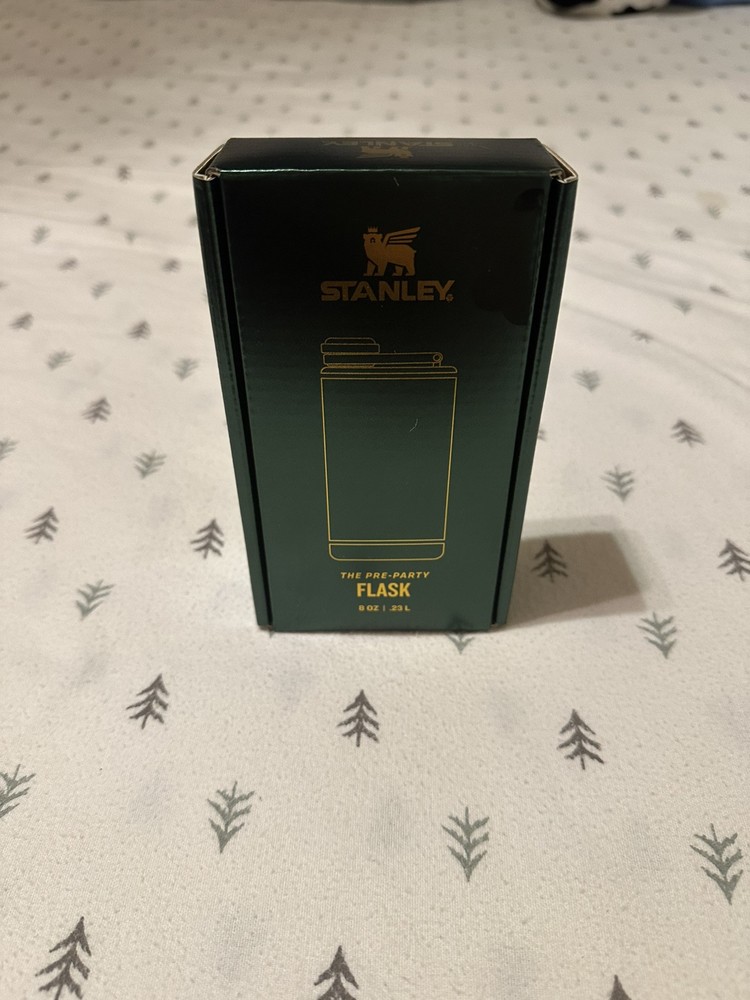 Stanley 8 Oz Shamrock Green St Patrick’s Day Party Flask 1913 Collection