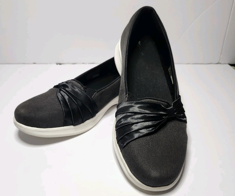 Skechers Goga Mat Flats Black Gen5 Slip On Comfort Shoes Womens Size 10 (136300)