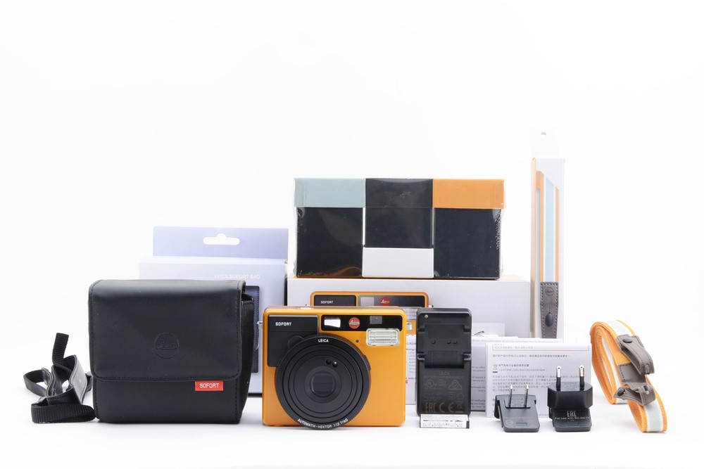 Almost New Leica Sofort Orange Instant Film Camera Imported from Japan