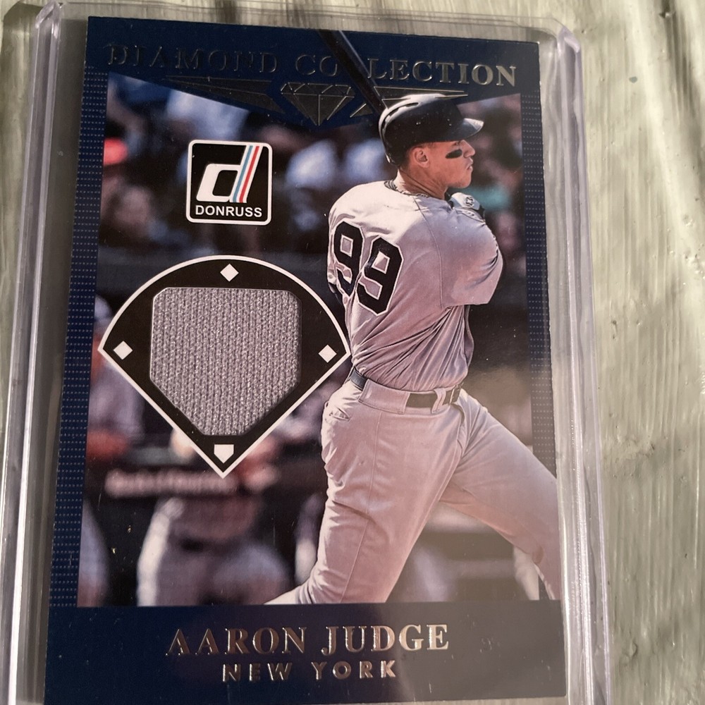 2017 Donruss Aaron Judge Rookie Jersey Card Diamond Collection AGC 10 Gem Mint