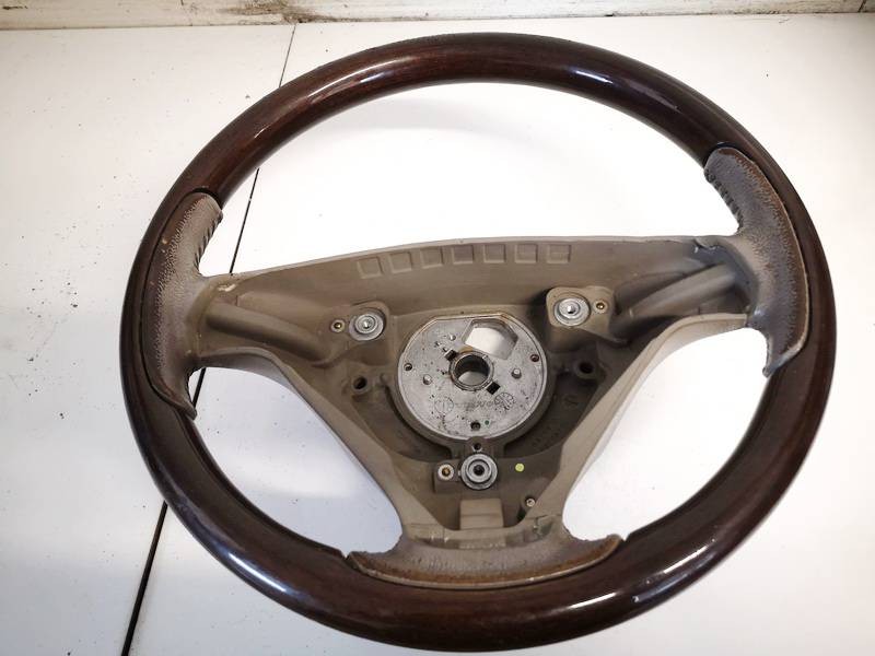 2004 Volvo XC90 Steering Wheel 8674870 8674672 Part 2222912-94