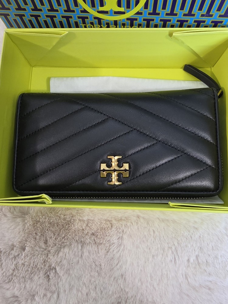 Tory Burch Kira Chevron Zip Continental Wallet Black Leather Gold Logo