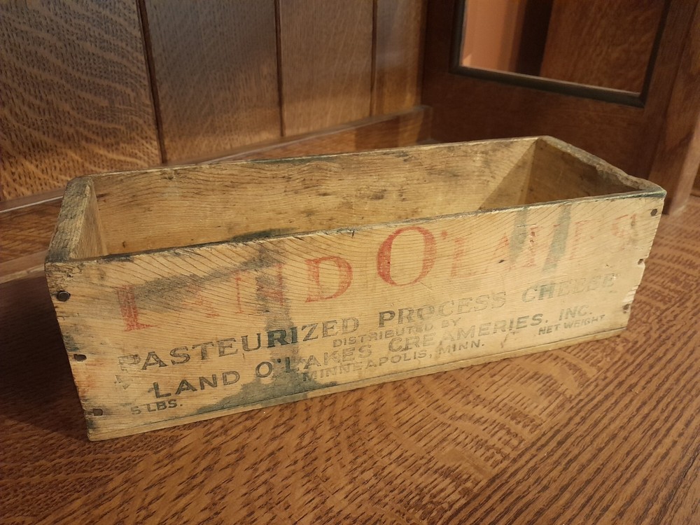 Vintage Red Logo Land O’ Lakes Pasteurized-Process Cheese 5 Lb Wooden Box MN