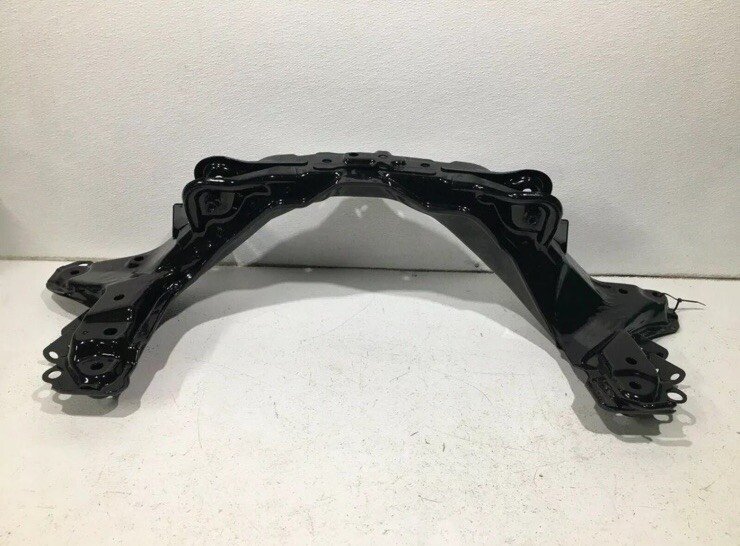 02-04 Honda CR-V rear crossmember subframe cross member sub k frame cradle Oem