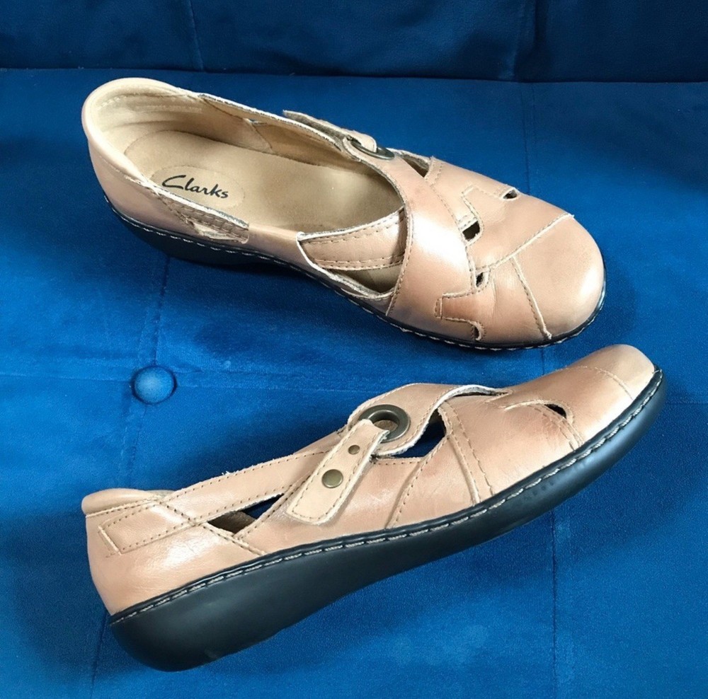 Clarks Ashland Leather Slip-On Loafers Size 10 Brown Tan Strap Sandals