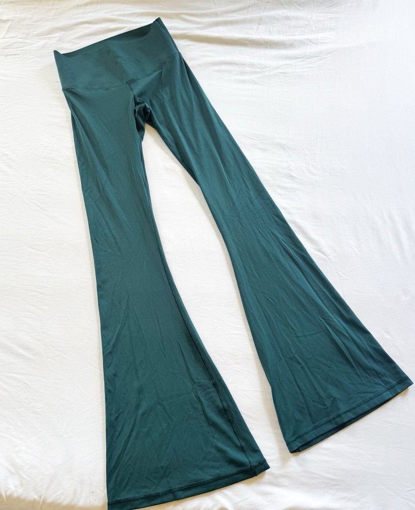 Aerie Real Me Flare Hi-Rise Leggings in Green - Medium - OFFLINE Collection