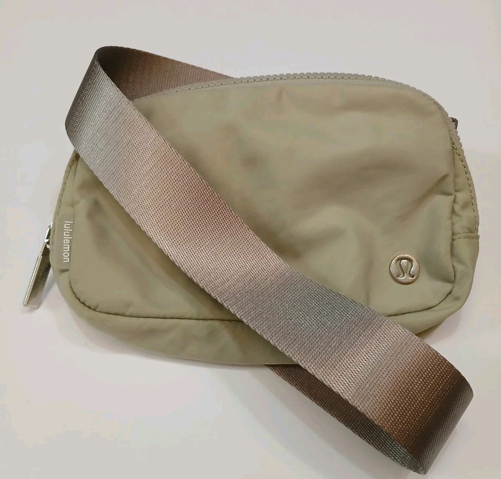 Lulmon Adjustable Grey Crossbody Belt Bag Fanny Pack