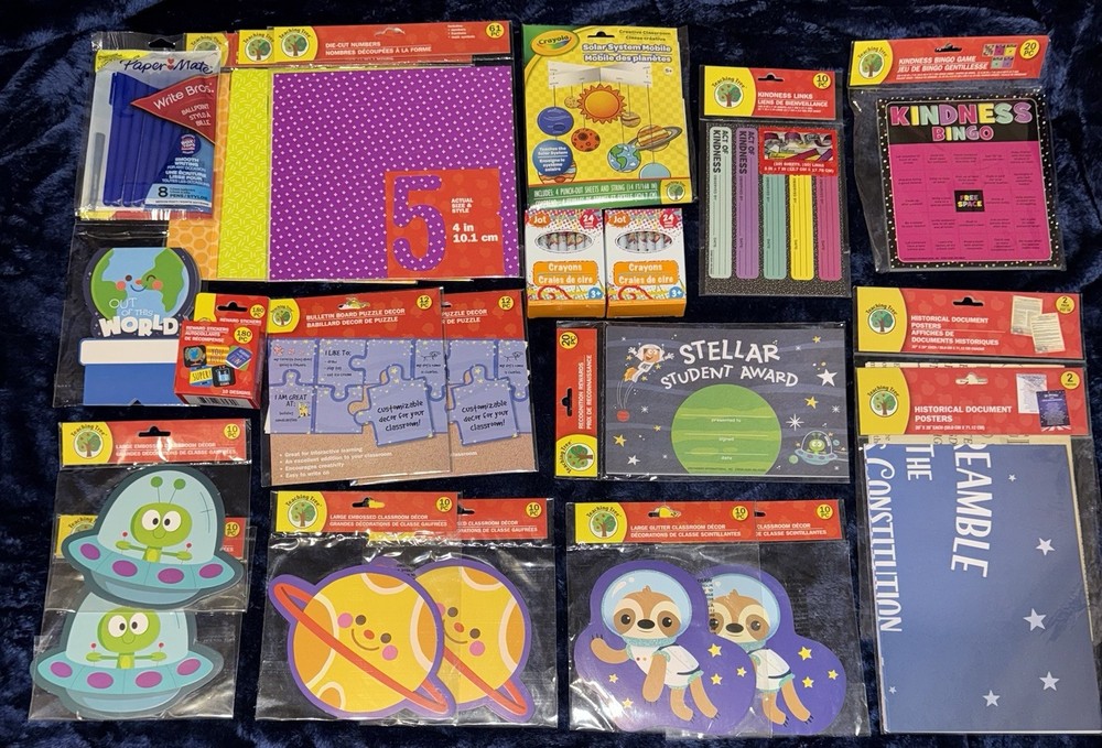 Teacher Classroom Supplies / Bulletin Board Decor Lot of 450+ Pieces