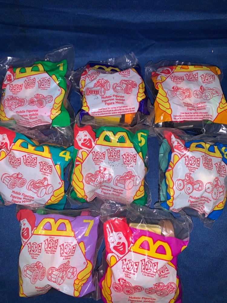 McDonald's Fast Food Toy Set 1997  DISNEY'S 101 DALMATIONS COMPLETE SET OF 8 NEW