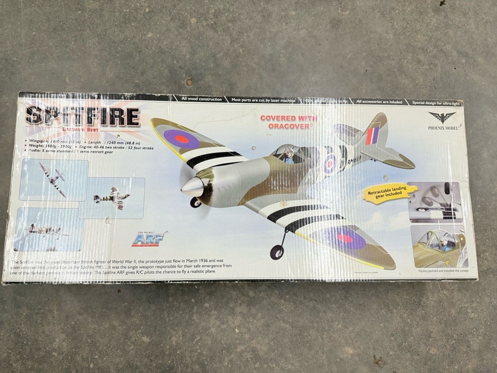 Phoenix Models Spitfire With Retracts