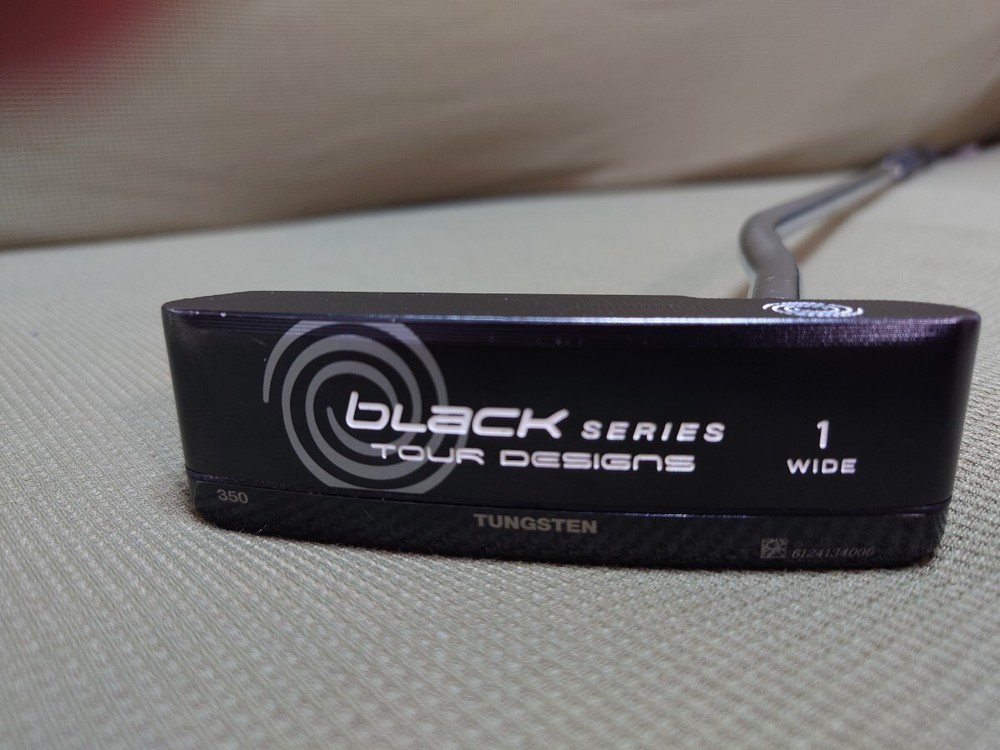 Odyssey Black Series Tour  Black 1 Wide 33 inch Excellent Condition Putter