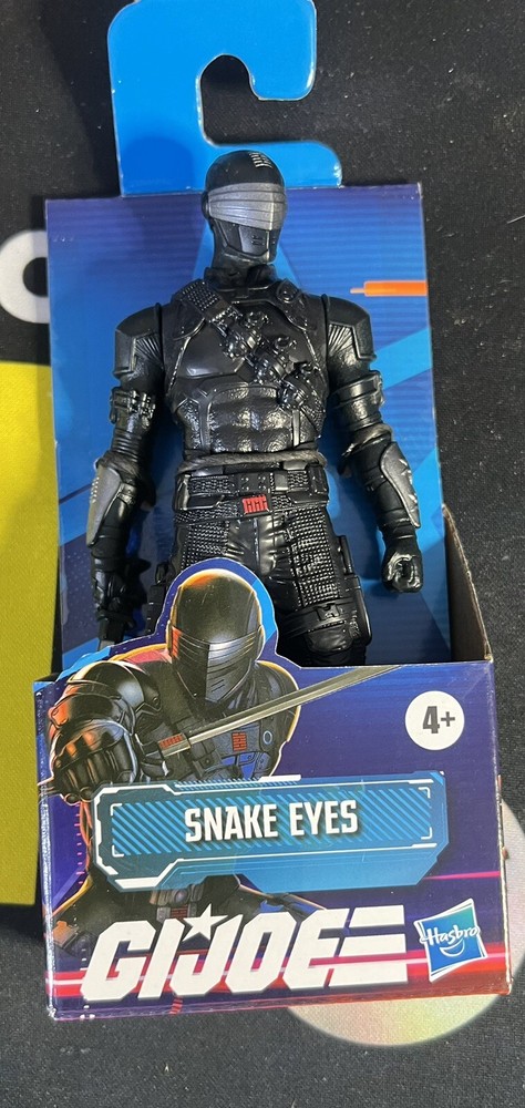 G.I. Joe Authentics Series Collectible 6-Inch Scale Action Figures - Snake Eyes