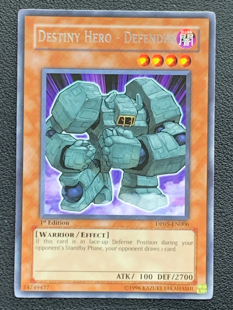 Destiny Hero Defender 1st Edition Rare DP05-EN006 YuGiOh Card