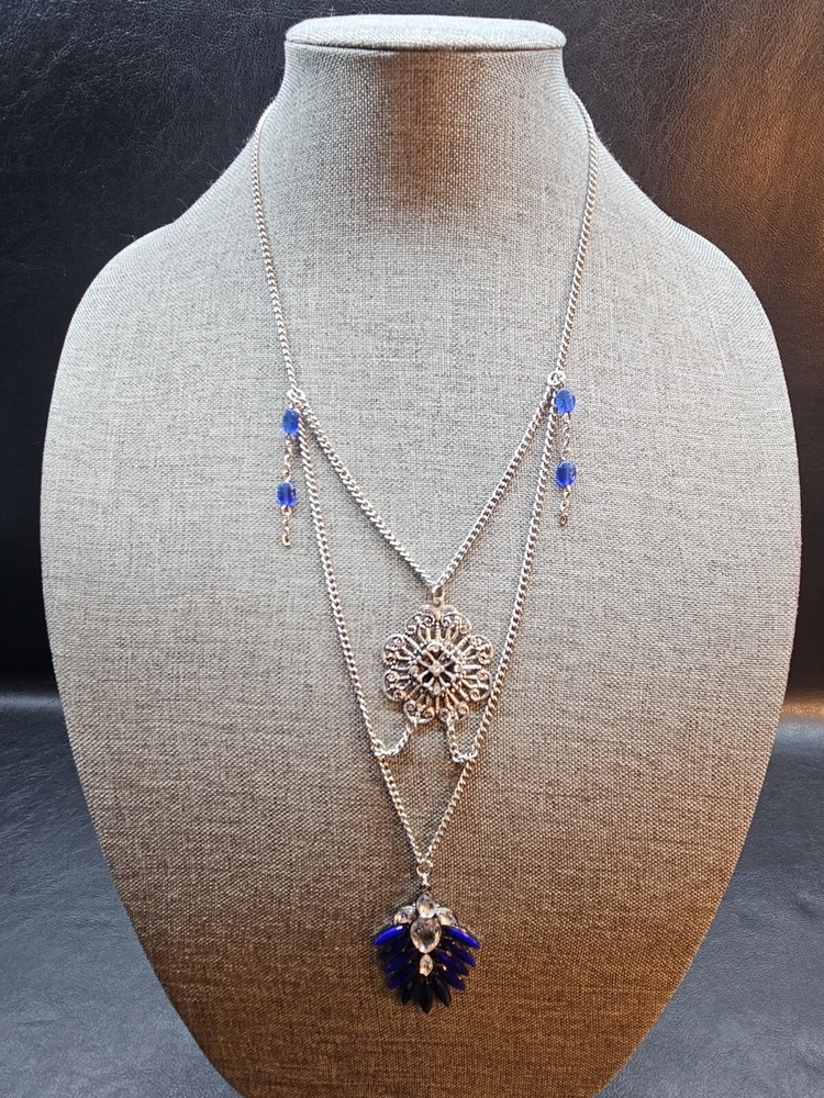 Vintage Victorian Style Royal Blue Rhinestone Necklace 20.75 Inch