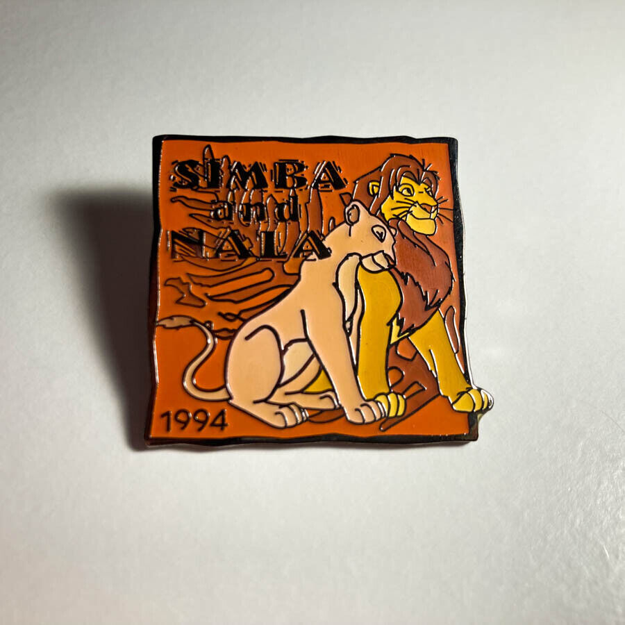 Disney DS Millennium Series 64 Simba and Nala Enamel Pin