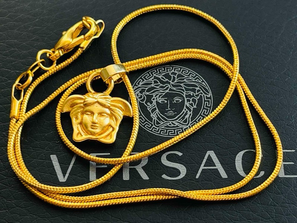 Versace Pendant  /  signature   Head of Medusa 0,7 inch small
