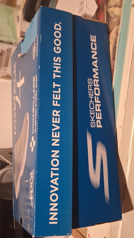 Skechers Go Walk 4 Performance Shoes for Men Size 9.5