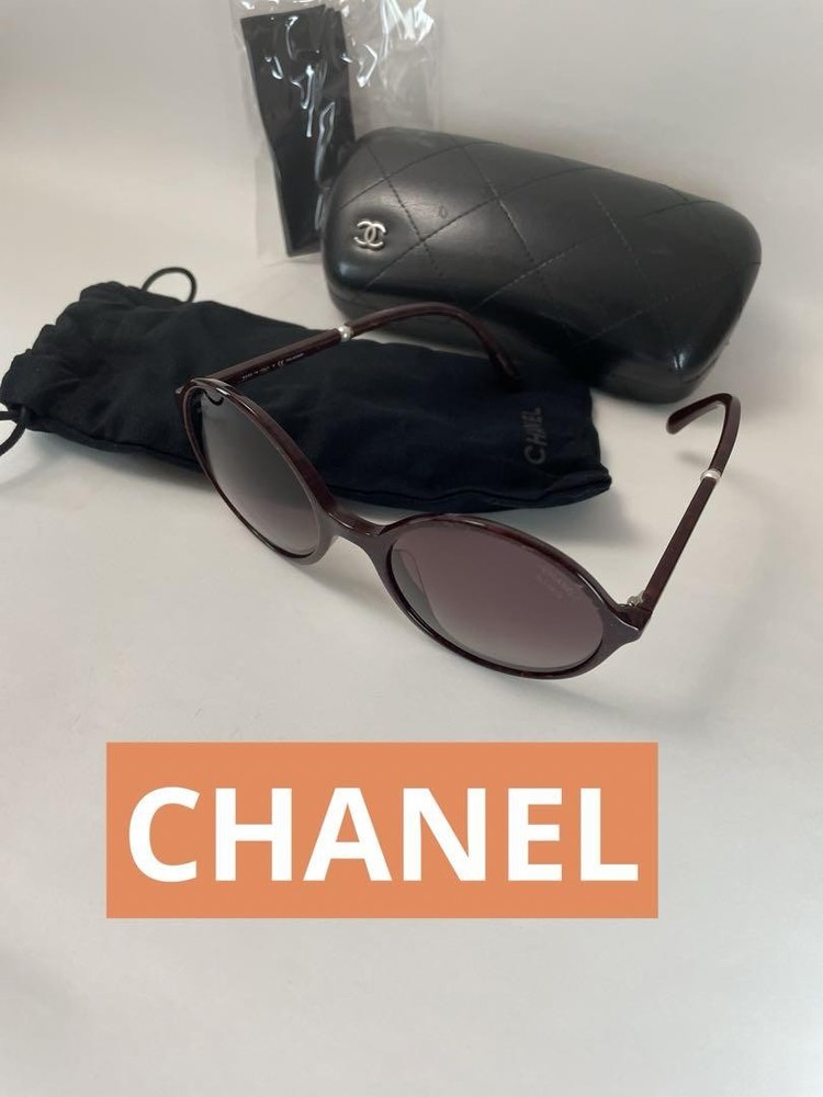Vintage CHANEL Wine Red Pearl Black Frame Sunglasses with Case Authentic