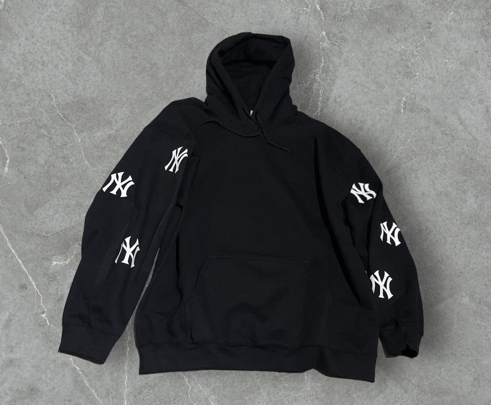 New York Yankees heavy blend Hoodie sweatshirt ny raised front logo